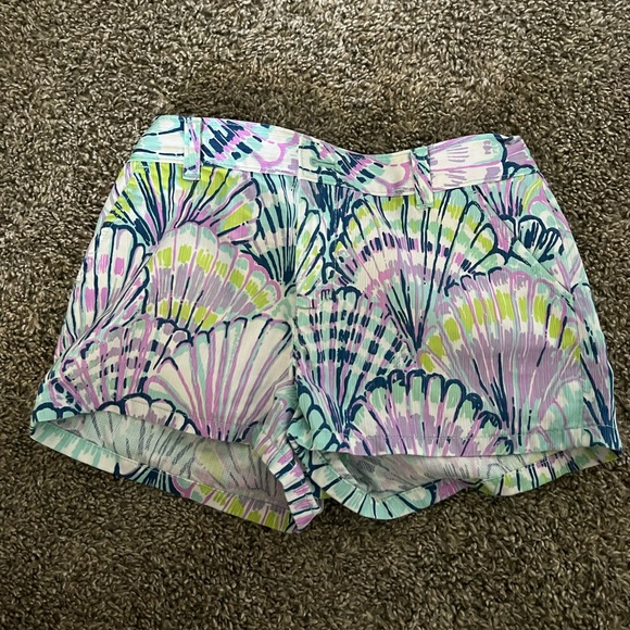 Lilly Pulitzer kids size 12 (large) shorts - Picture 1 of 1